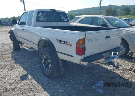 2000 Toyota Tacoma Xtracab z USA, uszkodzony, nr VIN 4TAWN72N7YZ659600